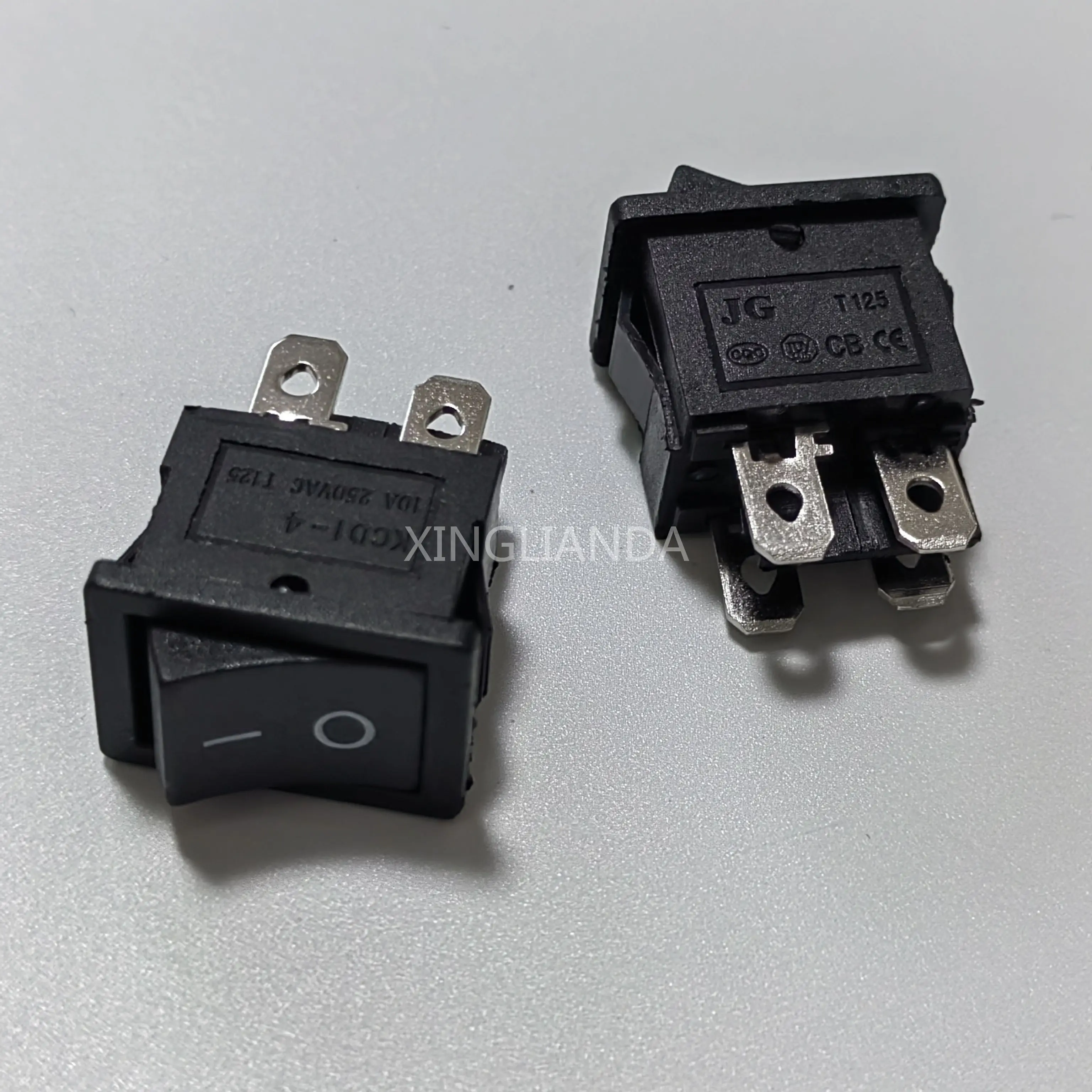 ボートおよび車用のオン/オフロッカースイッチ,4ピン,KCD1-4, 21x15mm,6a,250v,10a,125v,ac,黒,20個