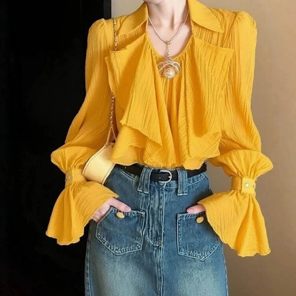 

Весенне-летняя французская дизайнерская блузка с рюшами, новая модная модель, омолаживающий эффект, свободный крой, желтая, в иностранном стиле.