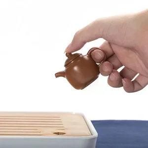 Mini emaillierte Keramik -Teekanne, Taschenhandel, Finger -Kessel, dunkelrot, emailliertes Keramikzubehör, Haustiertee 8 Hauptverkäufe Nagellack - №1