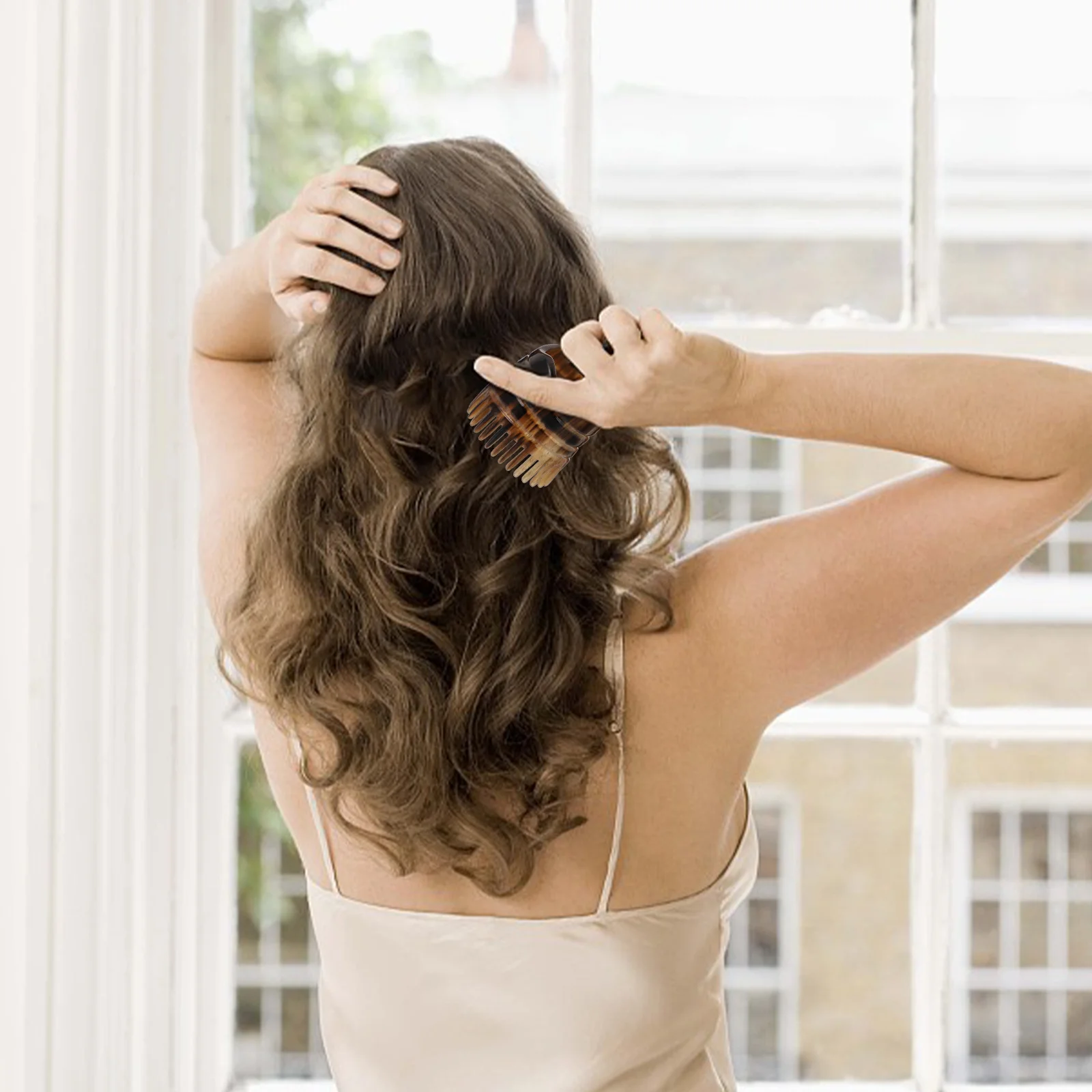 

Массажная расческа с рогом яка, чистка волос с мелкими зубами, массажер для кожи головы для глубокого очищения и релаксации, портативная щетка для шампуня