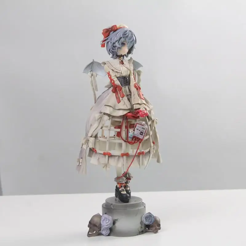 figura-de-remilia-scarlet-witch-de-25cm-pelo-corto-pose-de-pie-la-encarnacion-del-diablo-escarlata-vestido-estatua-de-anime-decoracion-de-escritorio