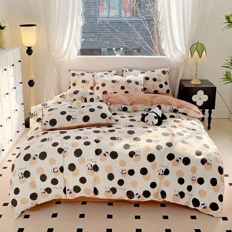 Kawaii Cartoon Panda Duvet Cover Queen Soft 4 pcs Geometric Dots Bedding Set - 1 Quilt Cover + 1 Fitted Sheet + 2 Pillow Shams