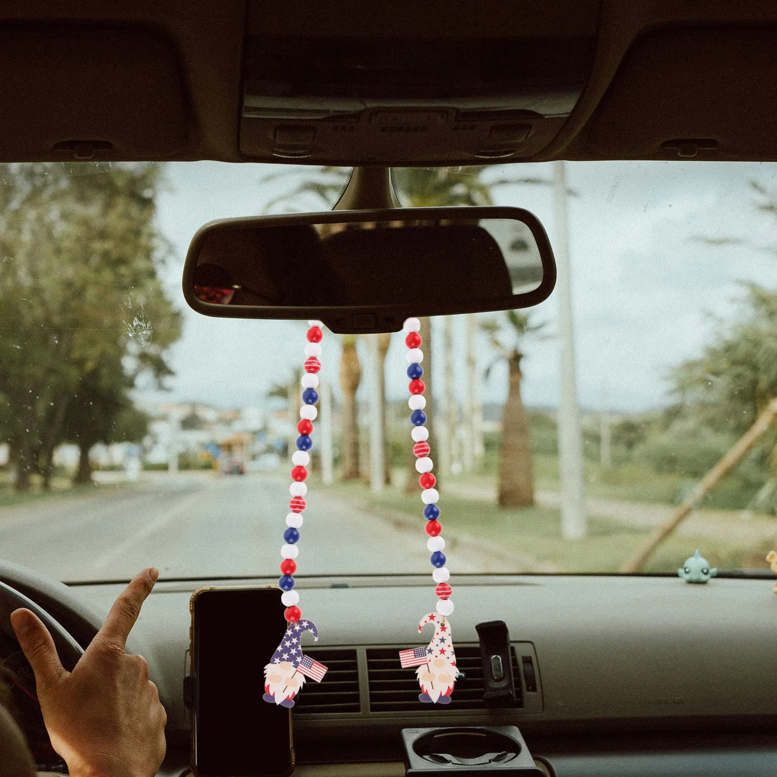 

Wooden Bead Patriotic String Hanging Decoration Bright Colors Independence Day Farmhouse Wall Hanging Beads