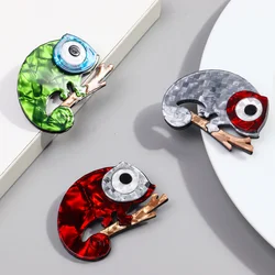 FishSheep 3 Colors Acrylic Chameleon Lizard Brooch for Women Resin Insect Animals Brooches Backpack Accessories New 2023