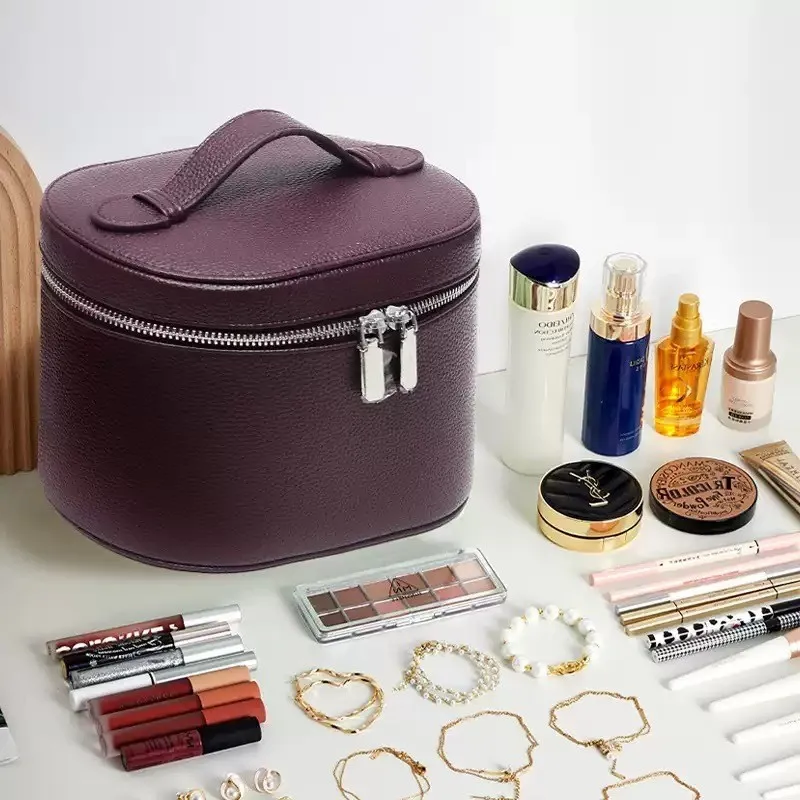 Large Capacity Travel Makeup Organizer  PU Cosmetic Bag with Detachable Handle Portable Compartment Bag for Cosmetics Toiletries