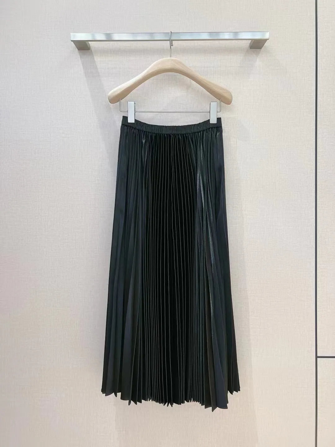 High end customized women's fashionable and versatile pleated skirt