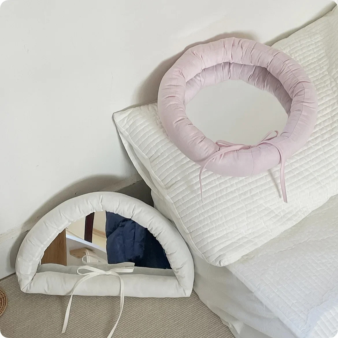 Pure Color Cotton Cloth Hanging Mirror Home Decor Soft Cotton Filling Makeup Mirrors Portable Round Acrylic Mirror