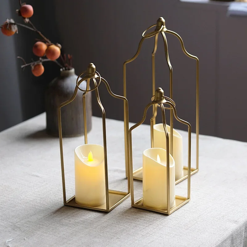 Creativity Metal Candlestick Golden Candle Holder Desktop Ornament Aromatherapy Candle Decorative Home Atmosphere Ornaments