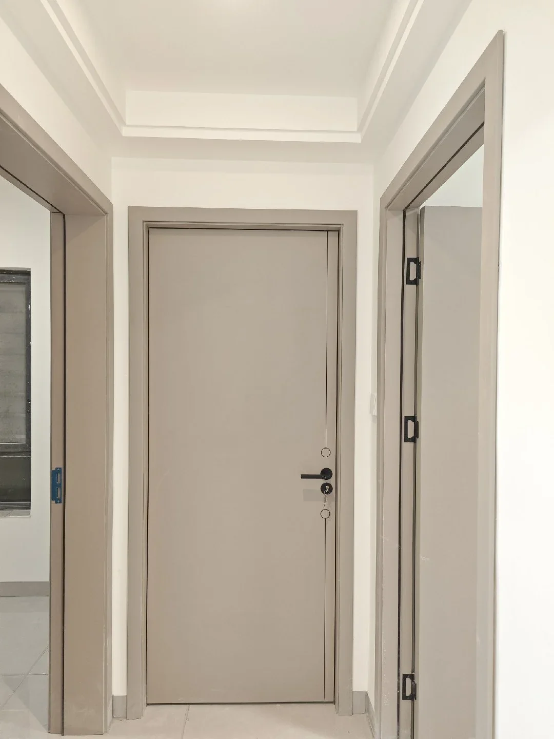 Customized Simple Home Improvement Wooden Doors Casement Carbon Crystal Solid Wood Composite Paint-free Door Bedroom Soundproof