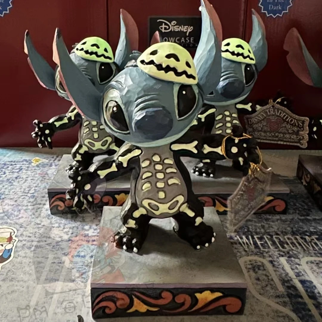 

Luminous Skull Stitch Mummies Trendy Toys Halloween Atmosphere Ornaments Interstellar Treasures Action Figure Birthday Gift