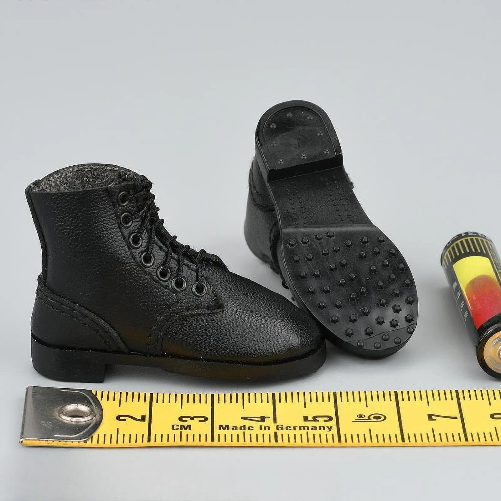 

1:6 Shoes Cosplay Accessories Fashionable Miniature Model PU Leather Detailed Footwear for 12" Male Figures Dress up Doll Model