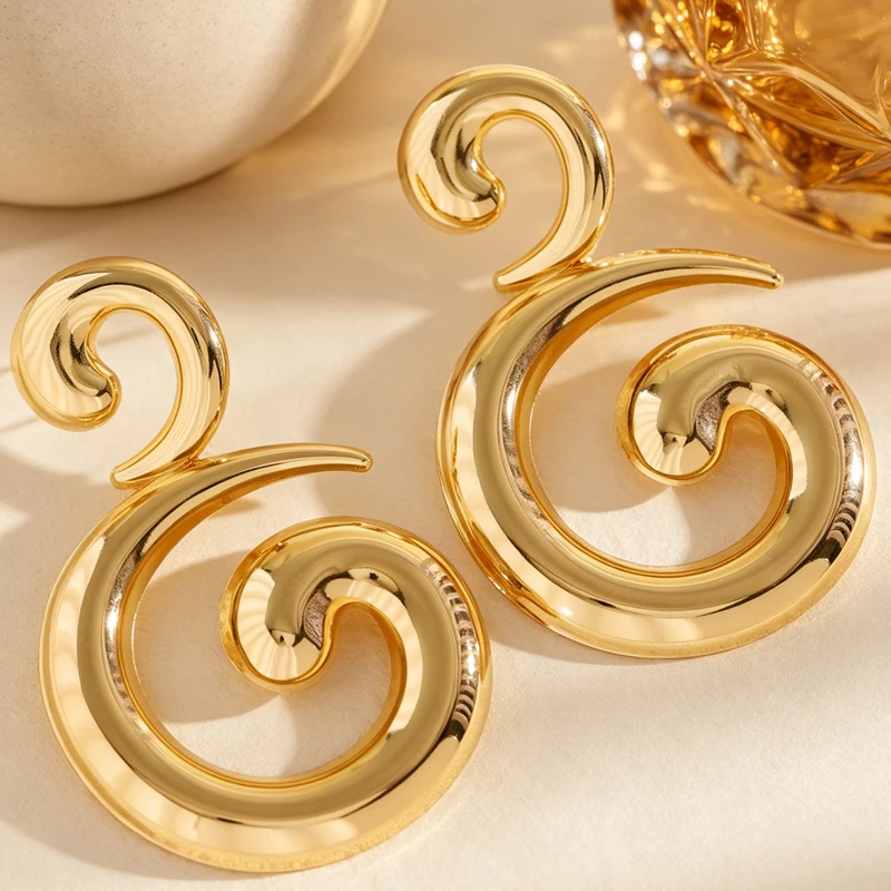 Women's Exaggerated Spiral Drop Earrings