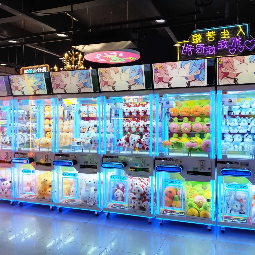 Commercial Claw Machine Transparent Metal Doll Machine Coin Operated Doll Machine Suitable for Entertainment in the Game Area