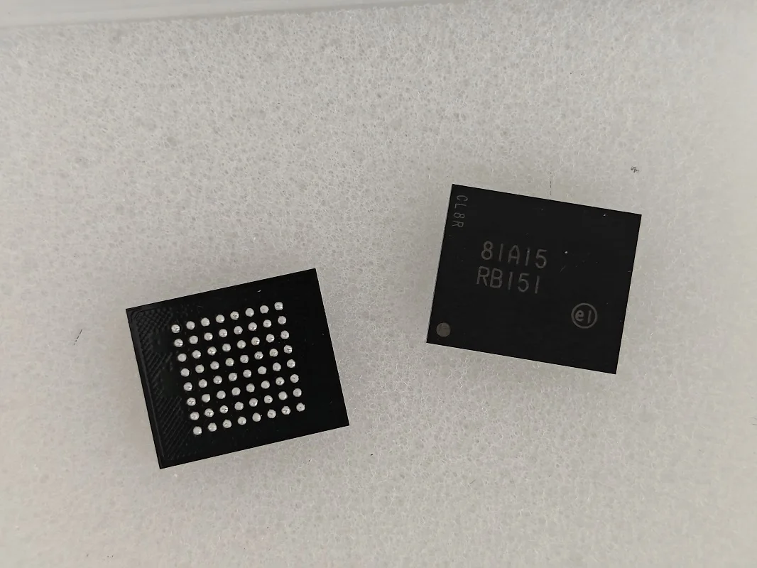 Integrated Circuits (ICs) Memory MT28EW01GABA1LPC-0SIT FLASH - NOR Memory IC 1Gbit Parallel 95 NS 64-LBGA (11x13)
