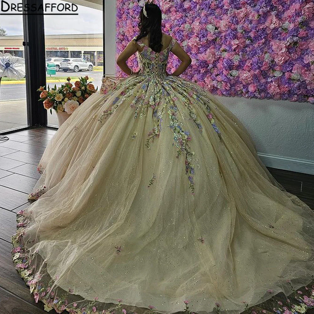 

Princess Quinceanera Dresses Ball Gown Sweetheart Appliques Beaded Sweet 16 Dresses 15 Años Mexican