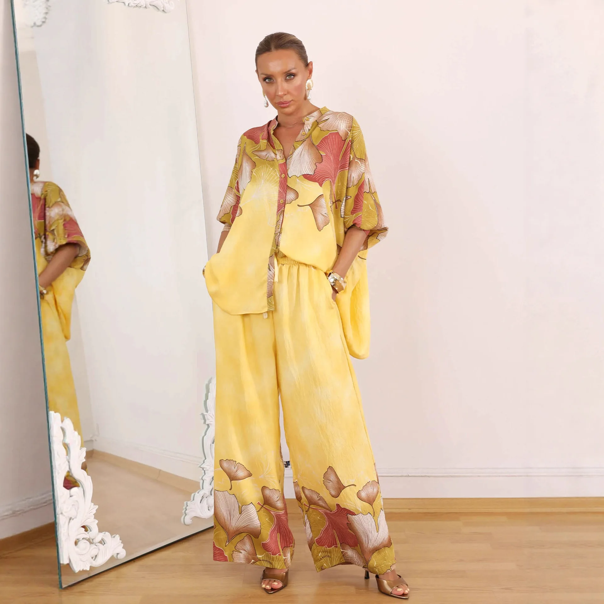 ヨーロッパ系アメリカ人女性服2025秋新作プリントゆったりスタンドカラーロングスリーブシャツワイドレッグパンツツーピースセット