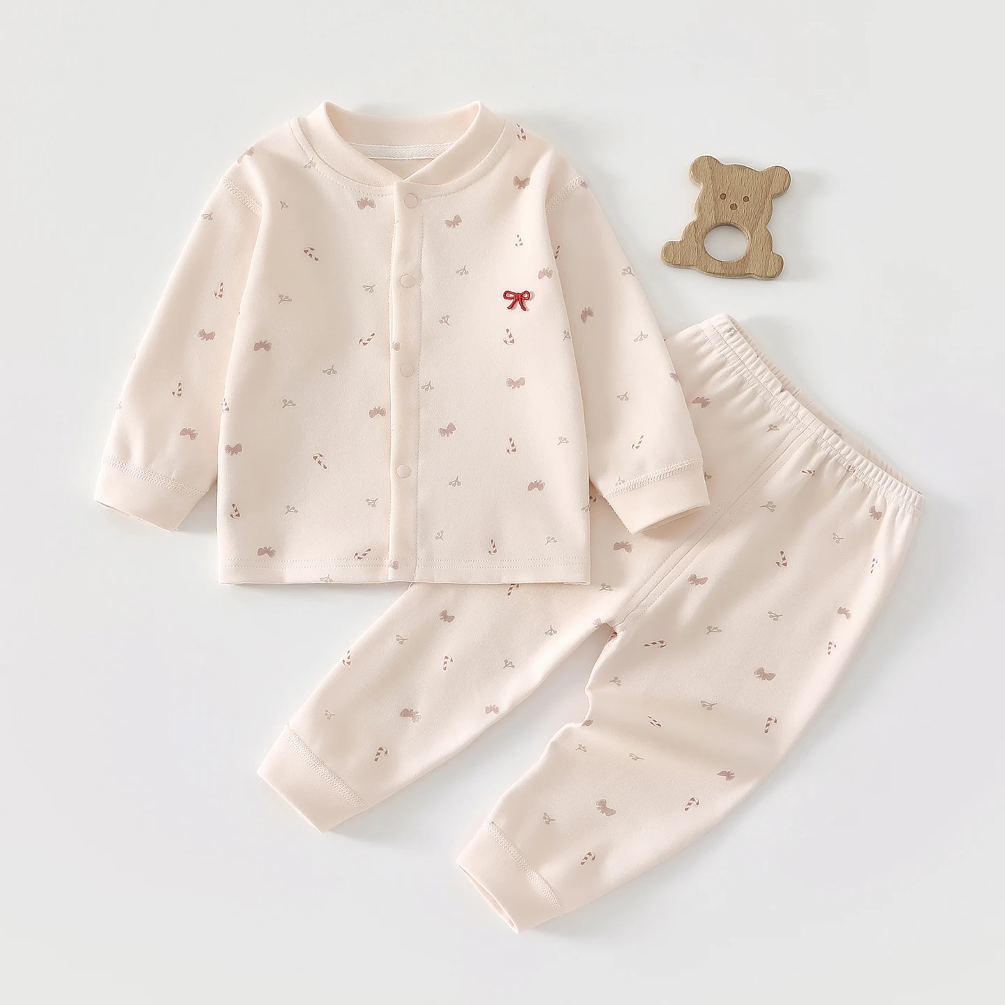 

One-Year-Old Baby Girl's Autumn Pure Cotton Split Set Autumn Clothing Set, New Cute Outerwear and Underwear for Babies in Autumn