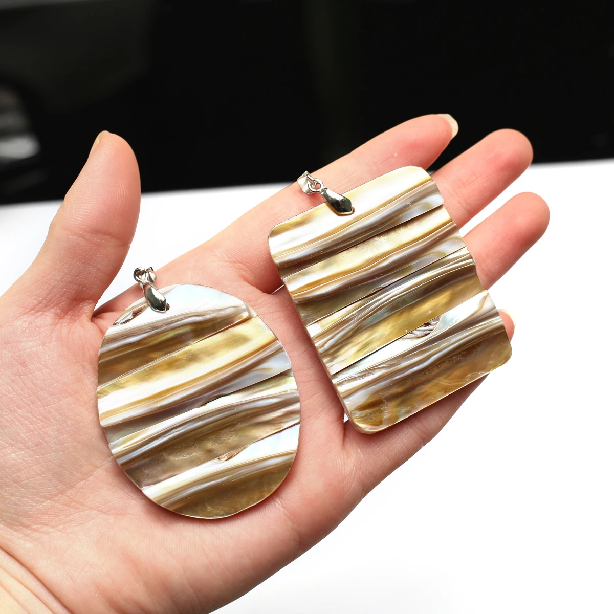 1pc Rectangular Oval Shell Pendant Natural Freshwater Shell Charms for Jewelry Making Supplies DIY Necklace Earrings Accessories