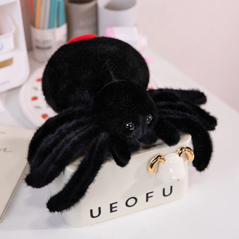 Simulation Animals Realistic Black Spider Plush Toy Soft Stuffed Animal Cartoon Little Spider Plushies Doll for Kids Xmas Gift