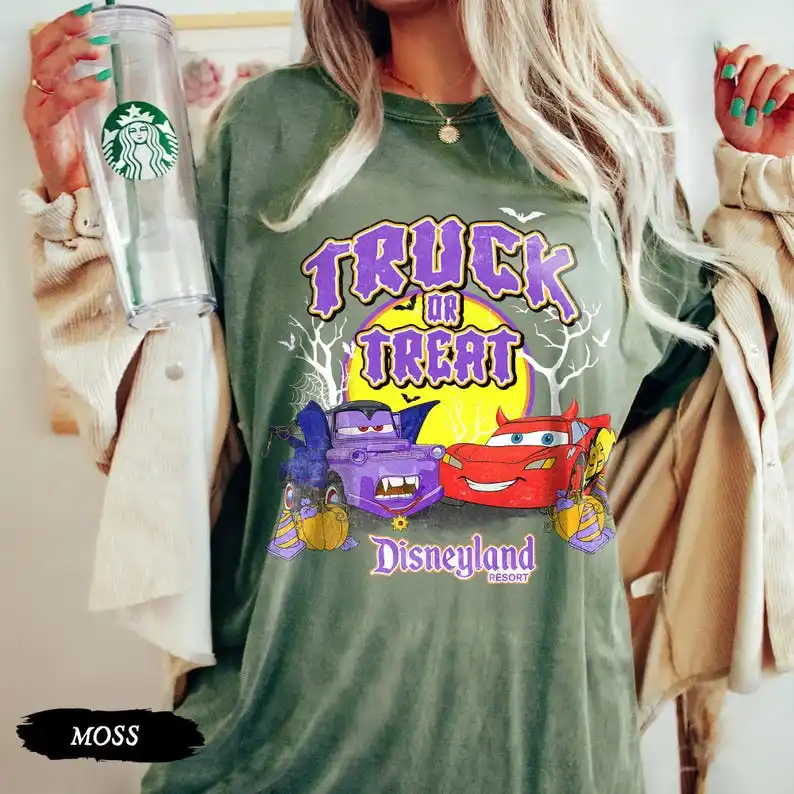 خمر Coquette ديزني سيارات هالوين قميص البرق ماكوين المحملة الرجعية سيارات لاند شاحنة أو علاج قميص هالوين 2025 رحلة المحملة #3