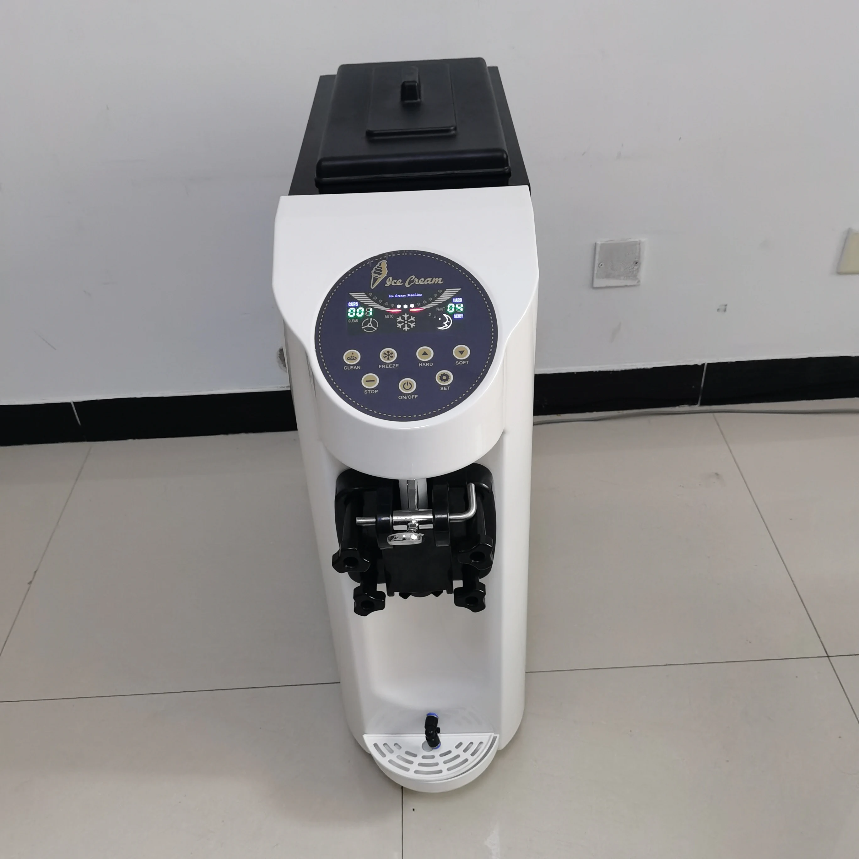 

2025 Commercial Electric Automatic Frozen Fruit Mini Soft Serve Ice Cream Makers