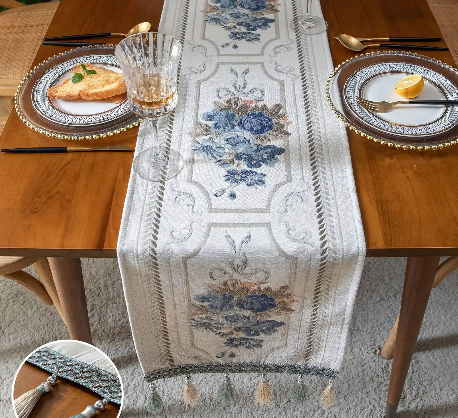 High-End European Flower Table Runner Luxury Chenille Embroidered Fringed Long Tablecloth Soft Banquet Dinning Home Decoration