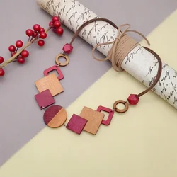 Women's Vintage Ethnic Style Statement Collar Necklace Geometric Wood Decoration Pendants Bib Necklaces Women Daily Wear Gifts