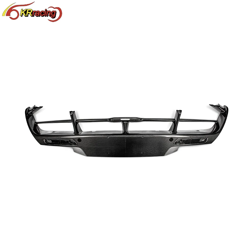 

Диффузор заднего бампера из сухого карбона в стиле OEM для McLaren 720S 2015-2018