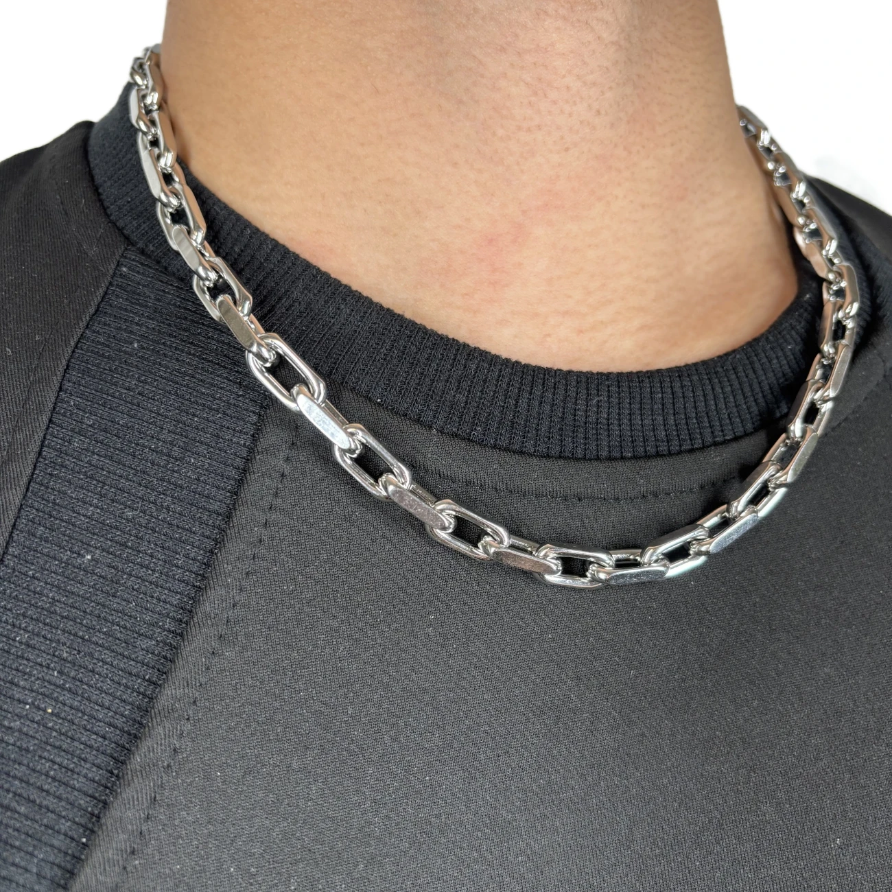 الحد الأدنى سلسلة قلادة قلادة من الفولاذ المقاوم للصدأ سحر فضي اللون واسعة الثقيلة سلسلة الشرير صديقها هدية الأزواج المجوهرات