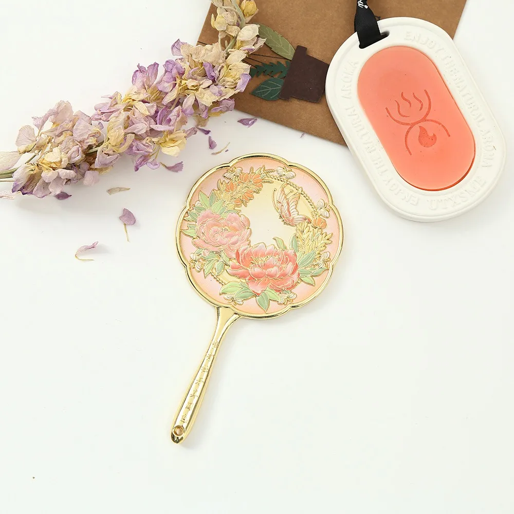 Miroir en métal de Style chinois Vintage, mignon, pivoine, cosmétique délicat, Portable, doux, miroir de maquillage de poche, décoration de maison