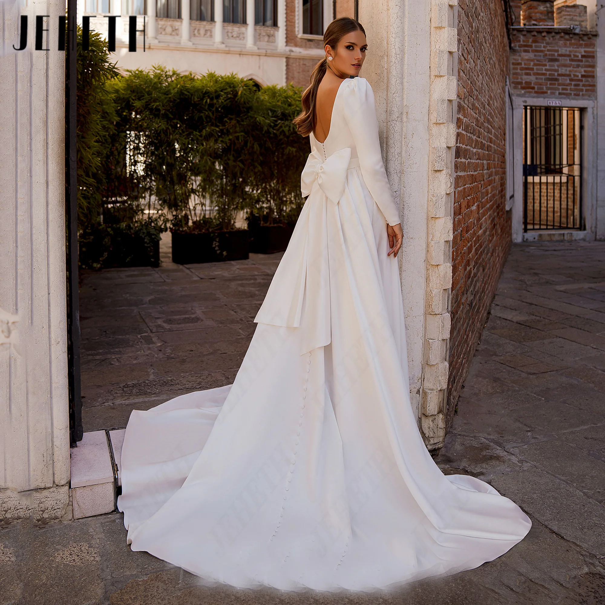 JEHETH A-Line Long Sleeves Wedding Dress Customized Satin O-Neck Bridal Dresses Bow Elegant Bride Gowns Princess Deep V Back