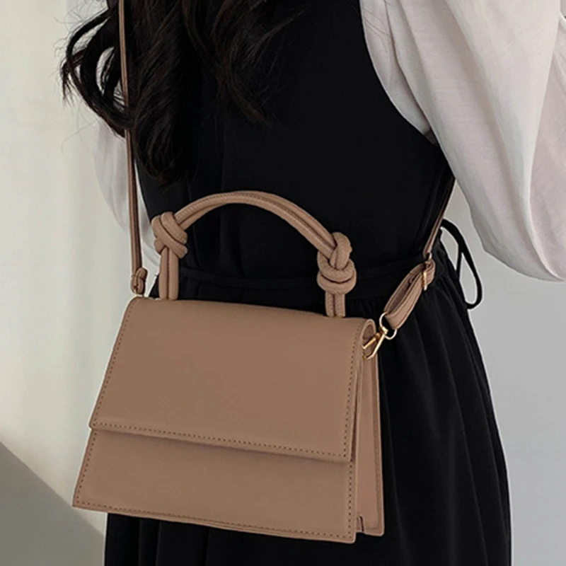 

Women Small Square Bag 2023 New Simple and Versatile Casual Handbag Fashion Popular shoulder Messenger Bag
