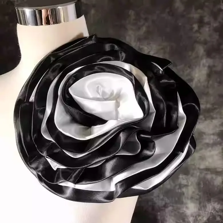 Large flowers black and white performance dress accessories Runway headwear corsage shoulder flower decorative