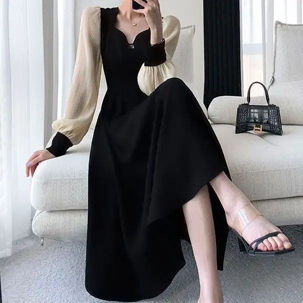 2025년 가을 신상 여성용 스퀘어 넥 스플라이싱 드레스, 허리 라인을 강조하는 슬림핏 블랙 미니스커트