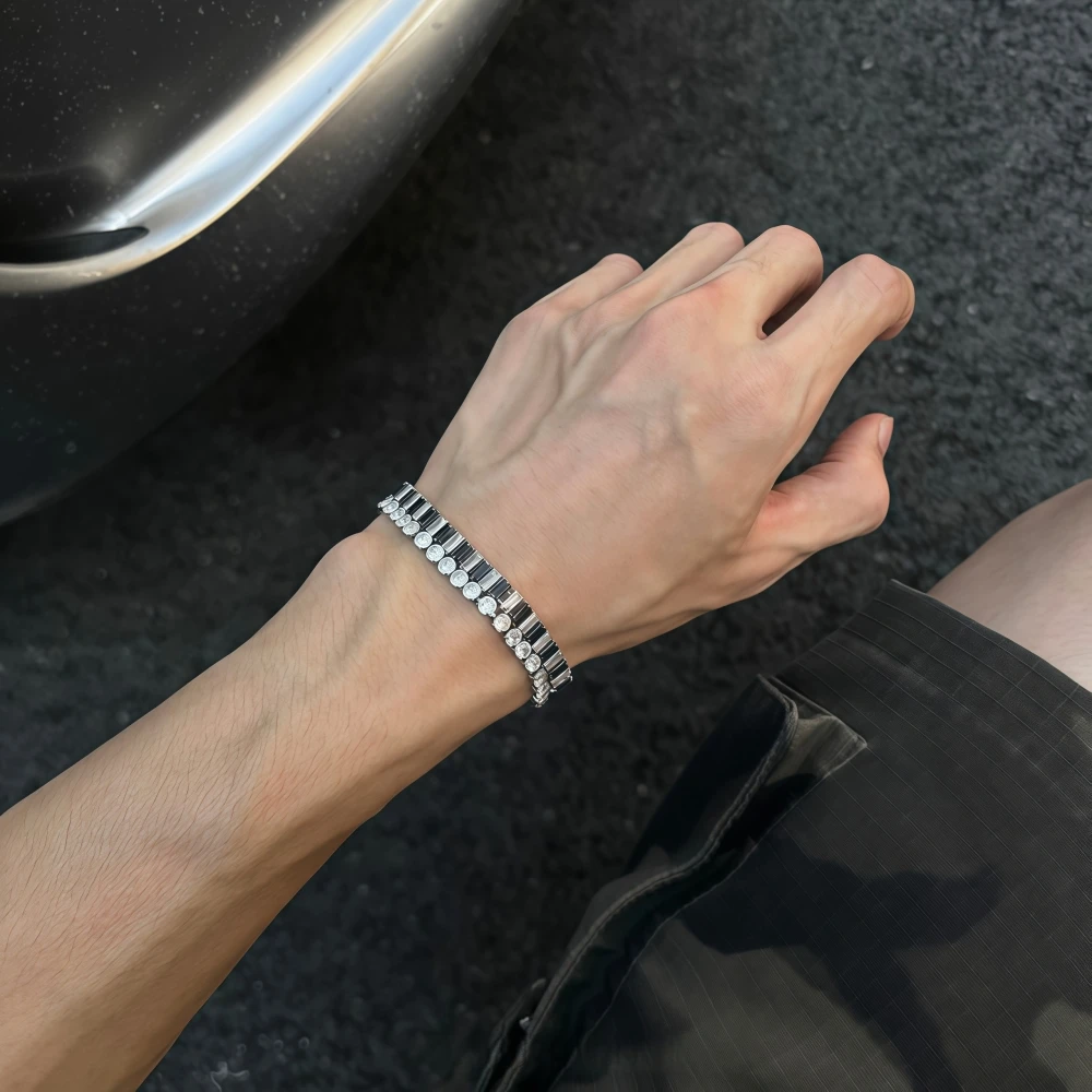 Hip-Hop Luxus Zirkon-Armband für Männer und Frauen Nicht Verblassendes Titan-Stahl Punk Fitness-Armband Paar-Schmuck Valentinstag-Geschenk – Detail 7