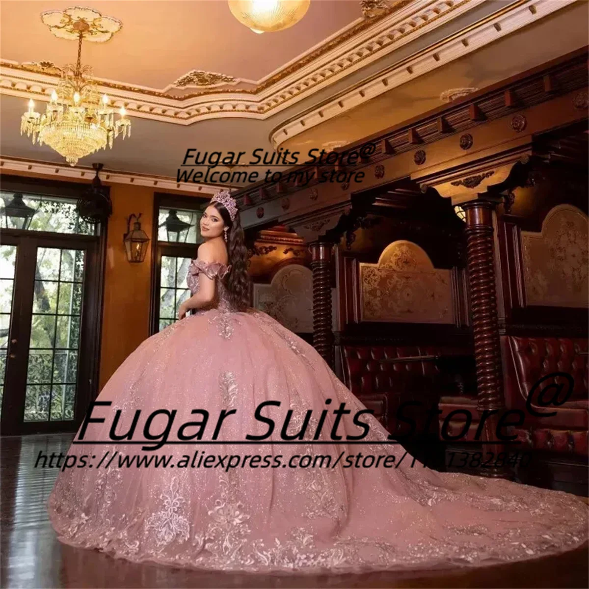 Sexy Rose Gold V-Neck Quinceanera Dresses Lace Appliques Sweep Train Ball Gown Sweet 16 Dress Court Train Vestidos De 15 Anos