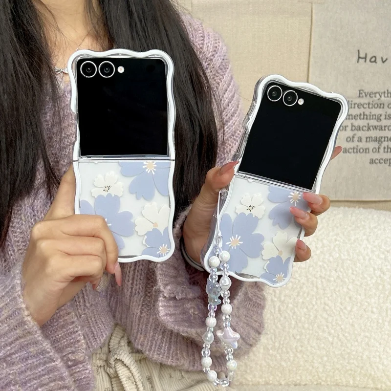 

Korean Ins Flower Print Cute Phone Case For Samsung Galaaxy Z Flip 7 6 5 4 3 ZFlip5 ZFlip6 Cover with Chain Lovely Protective Ca