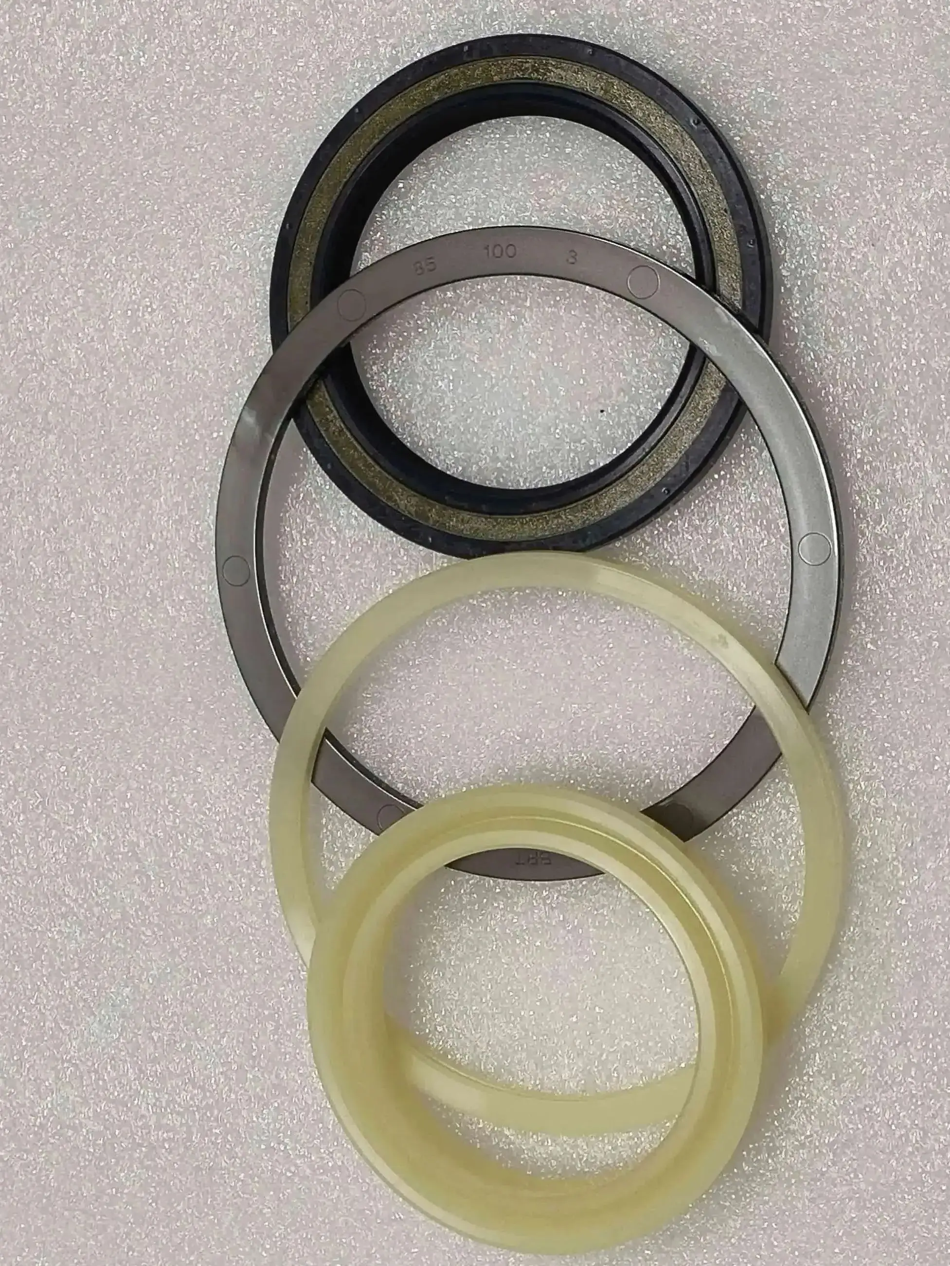 

EXCAVATOR PARTS ARM CYLINDER SEAL KIT 31Y1-34600 FITS FOR R160LC-9 R170W-9 R180LC-9