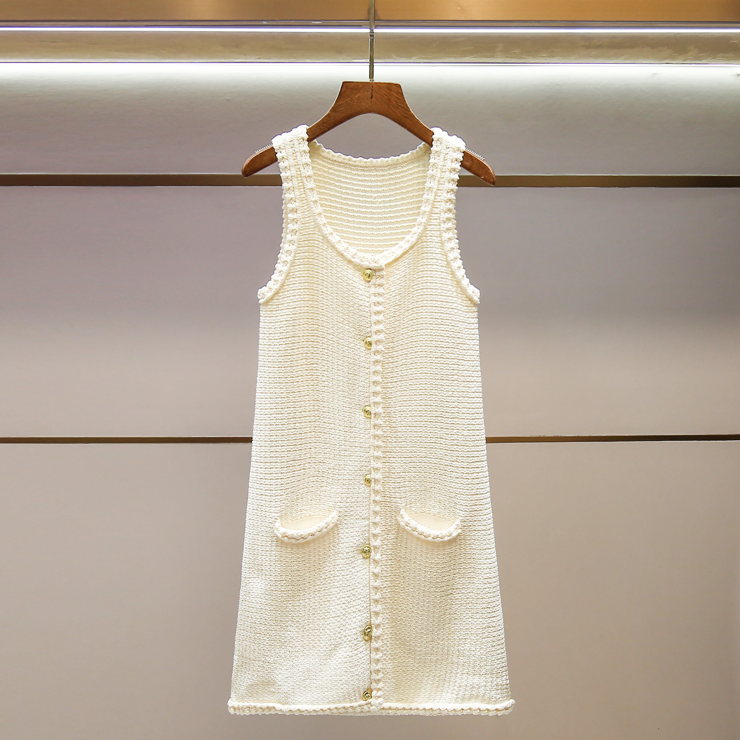 

Простой вязаный жилет Dr Ele Sle, осенняя новинка, женская высококачественная модная юбка А-силуэта с матовым дизайном, повседневная.