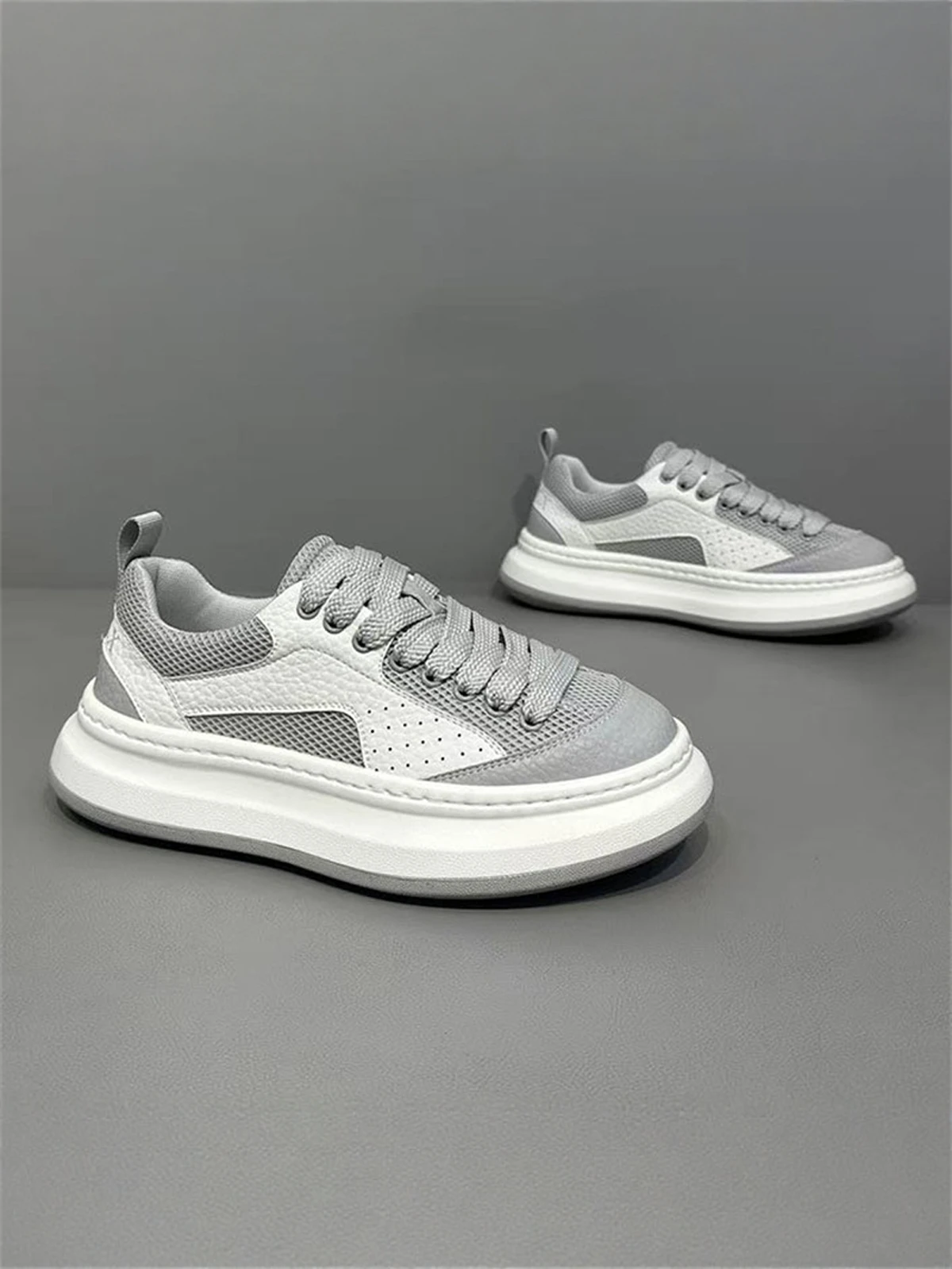 

Men's Summer Casual Shoes Breathable Mesh Anti-slip Thick Bottom Comfortable Fashionable Board Shoes Student Friendly All-rou...