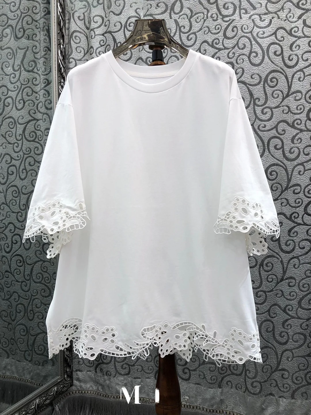 

Loose Fit Embroidered Hollow out Midi Top High Waist European Style Gentle Wind White Lace Trim X Milan Small Town South Oil