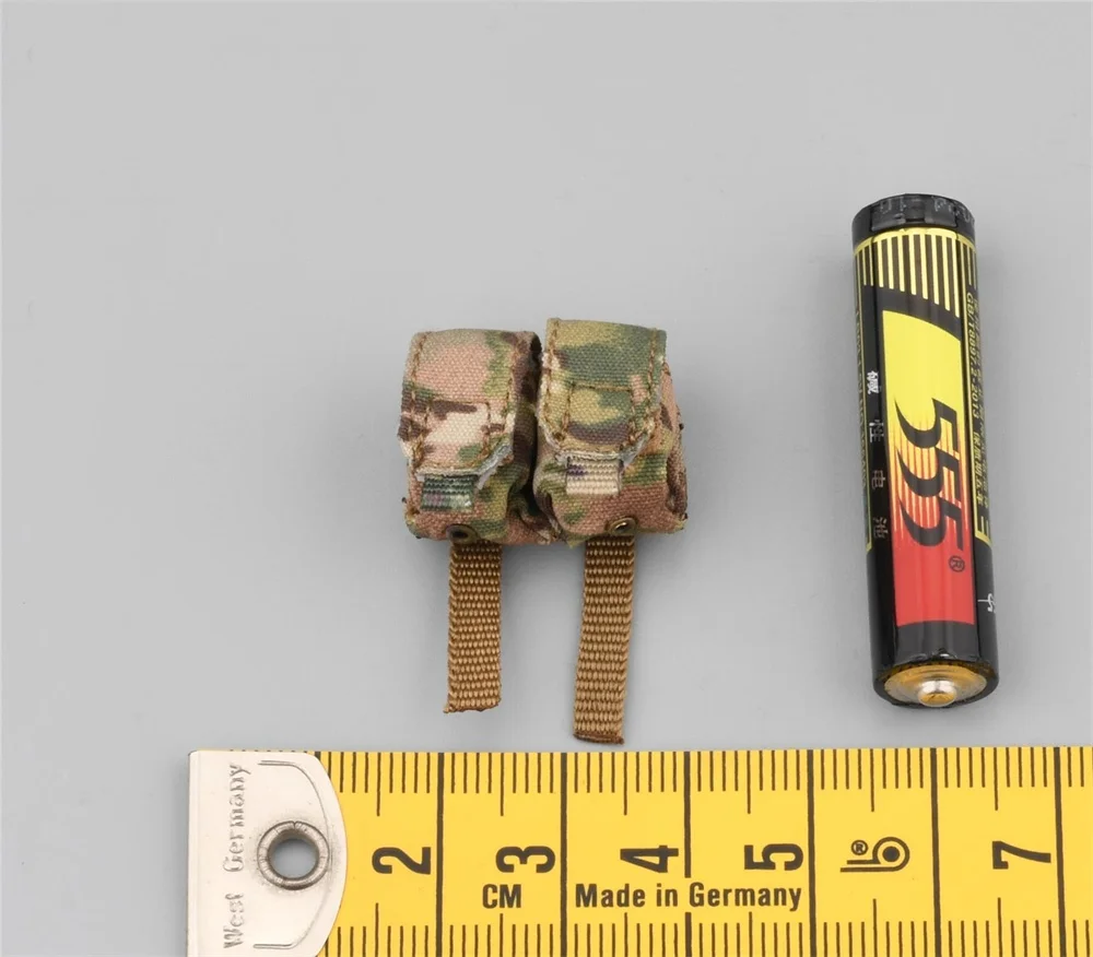 DAMTOYS DAM 78100 Rosyjska figurka snajpera z klipsami do broni wtórnej Kabura z materiału PVC Rękawica dla lalki 12" Figurka 1/6