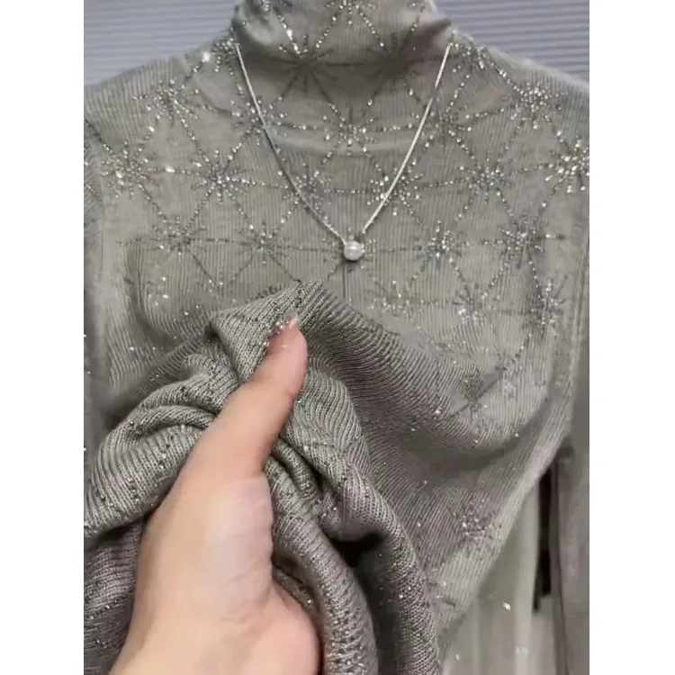 Gray High Collar Long Sleeve Knitted Base Layer Women's Fashionable Drill Design Anti-Aging Top Winter 2025 New Arrival
