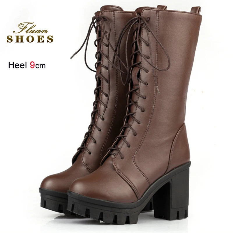 2025 جديد الخريف الشتاء البني المرأة فارس الأحذية براءات الاختراع والجلود حذاء بكعب سميك 9 سنتيمتر حذاء برقبة للركبة جولة تو الدانتيل يصل أحذية السيدات #3