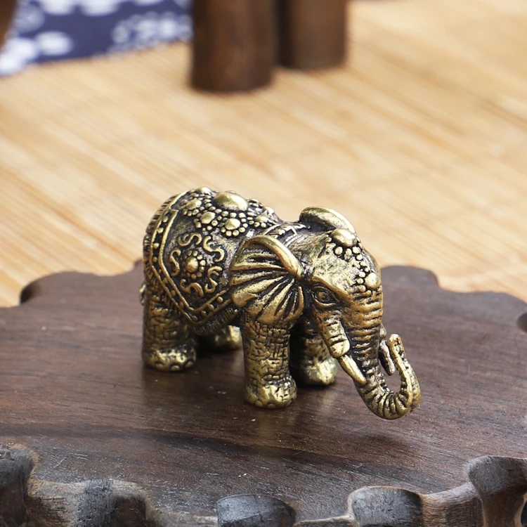 

Pure Copper Small Elephant Figurine Fortune Elephant Brass Elephant Auspicious Home Decor for Living Room Office Ornament