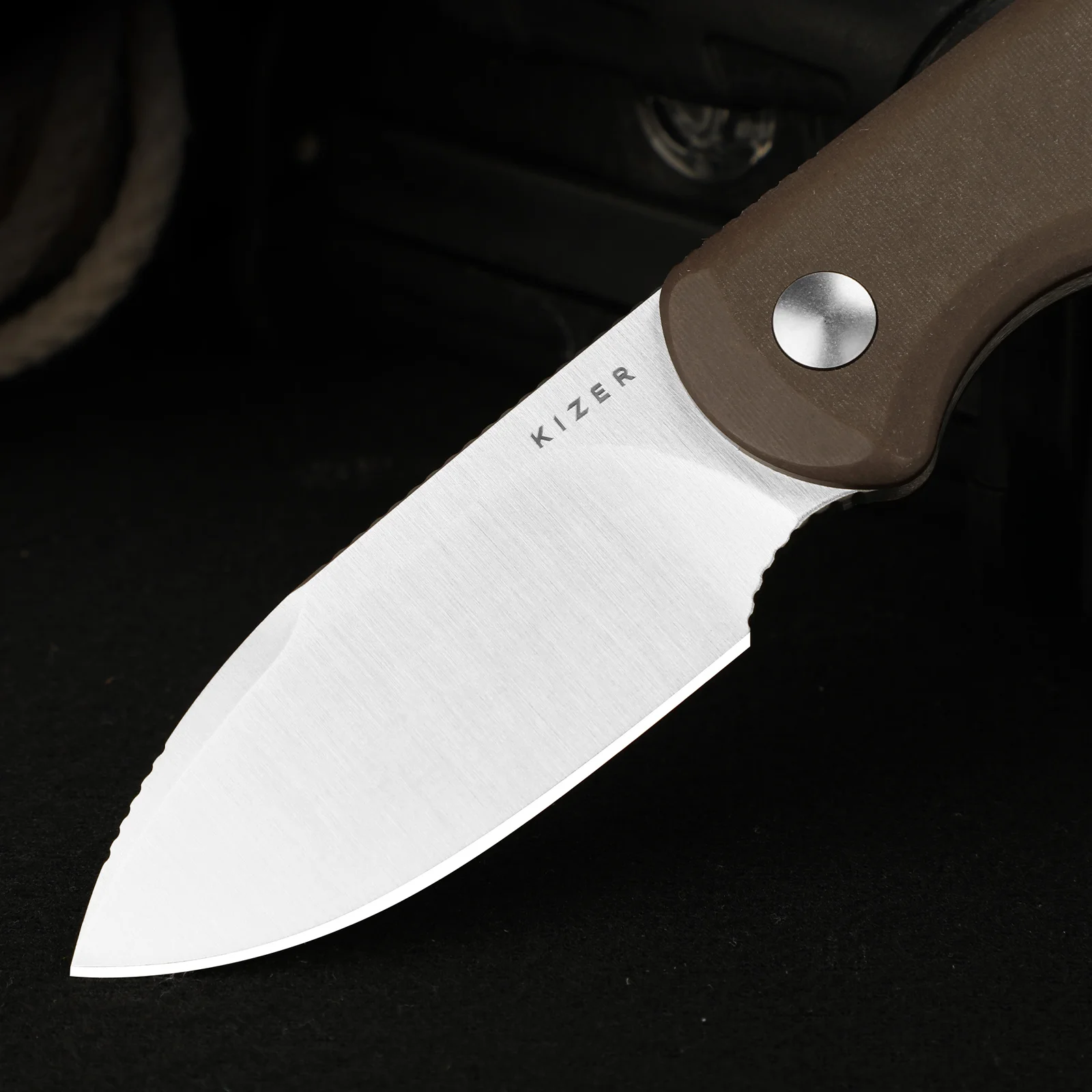 Kizer شفرة مثبتة سكين قطرة الدب فيكس 1092/1093/1094 G10/ميكارتا/ألياف الكربون مقبض AEB-L/S45VN/14C28N/M390 شفرة EDC السكاكين