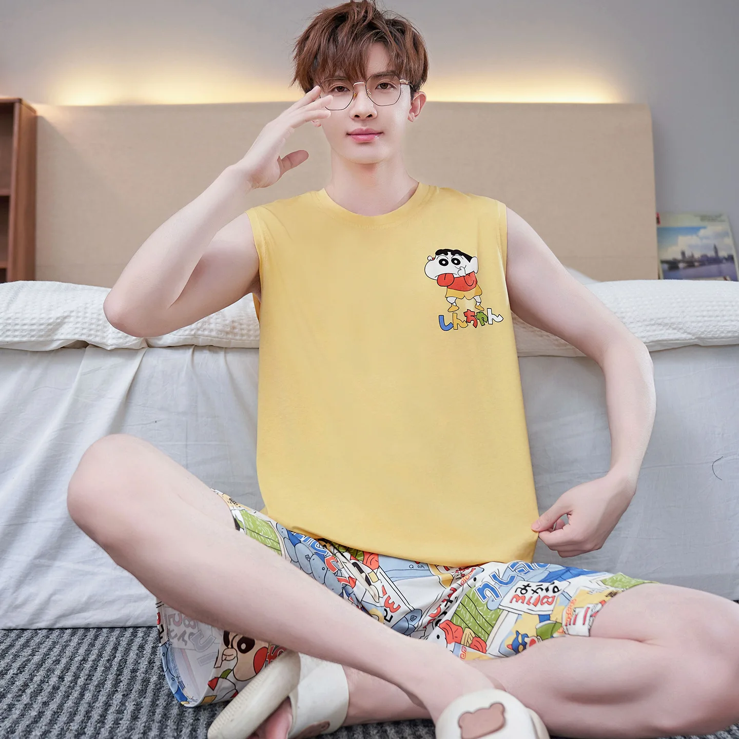 Herren Sommer Crayon Shin-Chan Pyjama-Set Kreatives Design Ärmelloses T-Shirt + Shorts Weiche Lässige Cartoon Übergröße Loungewear