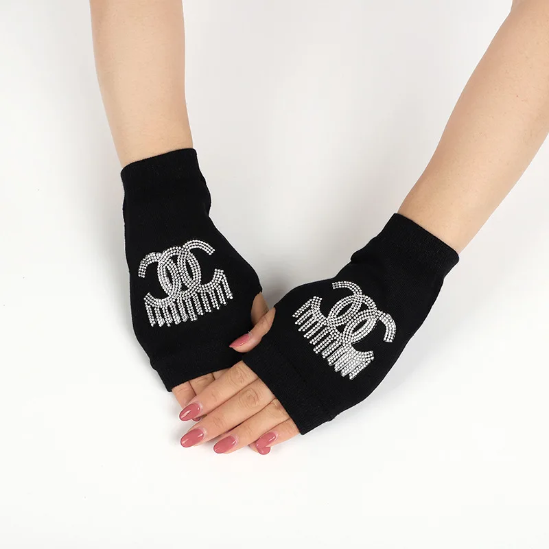 Bare finger rivet  black half finger show gloves