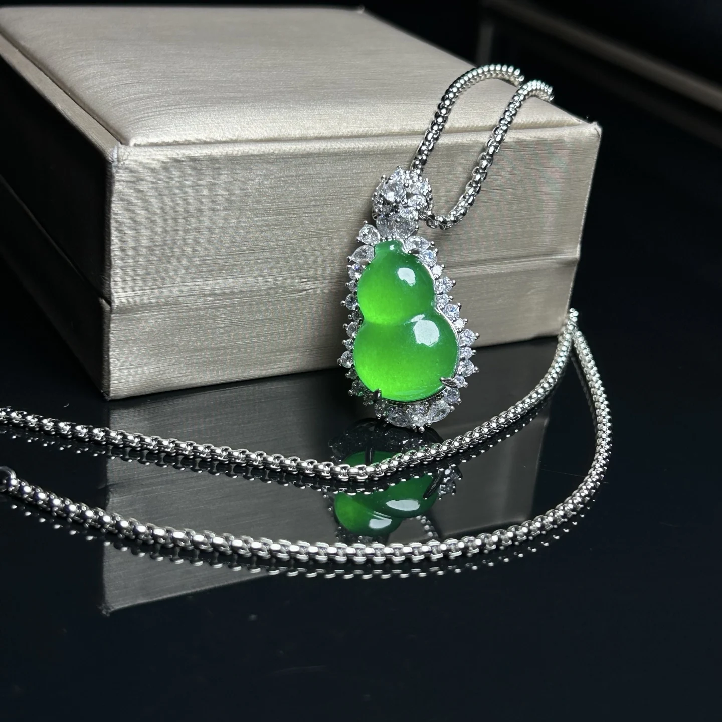 Real Natural high Ice  Jade Jadeite Carved Pendant&Necklaces