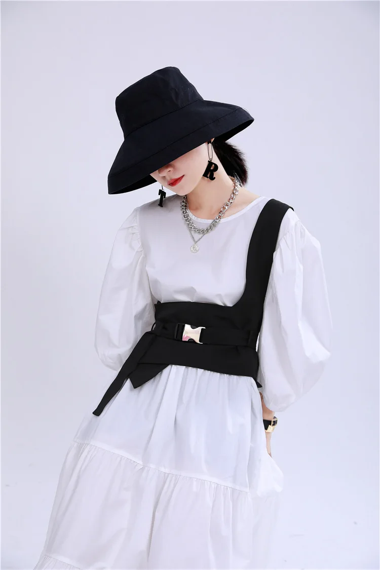 [ZhongChuang Rizhen] 2024 summer niche design one-shoulder irregular tailoring belt waist cover suit vest female